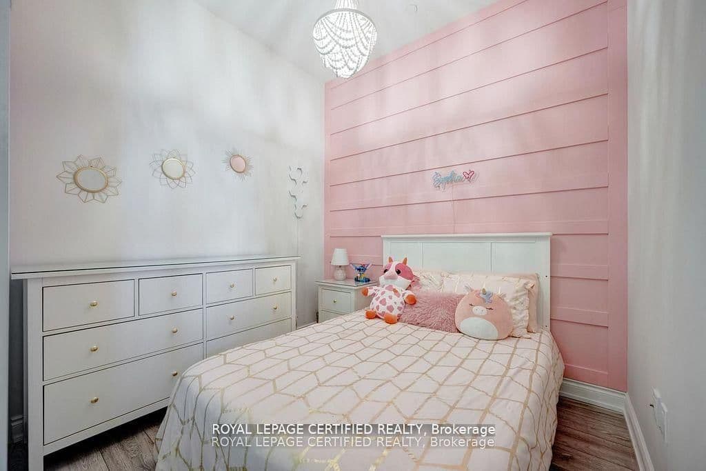 1050 Main Street E, Unit 114 thumbnail 19
