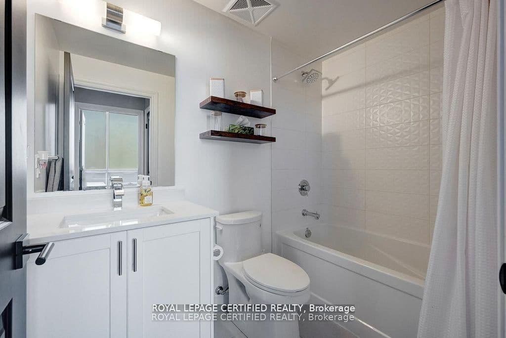 1050 Main Street E, Unit 114 thumbnail 24