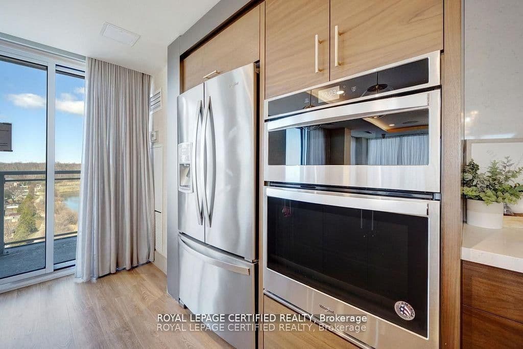 1050 Main Street E, Unit 114 thumbnail 28