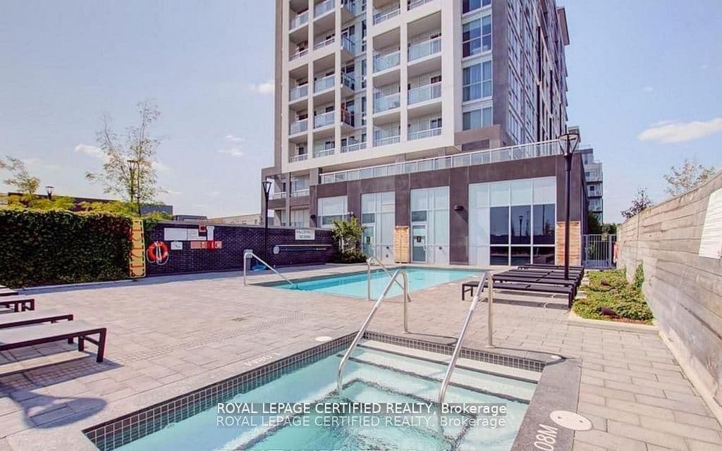 1050 Main Street E, Unit 114 thumbnail 37