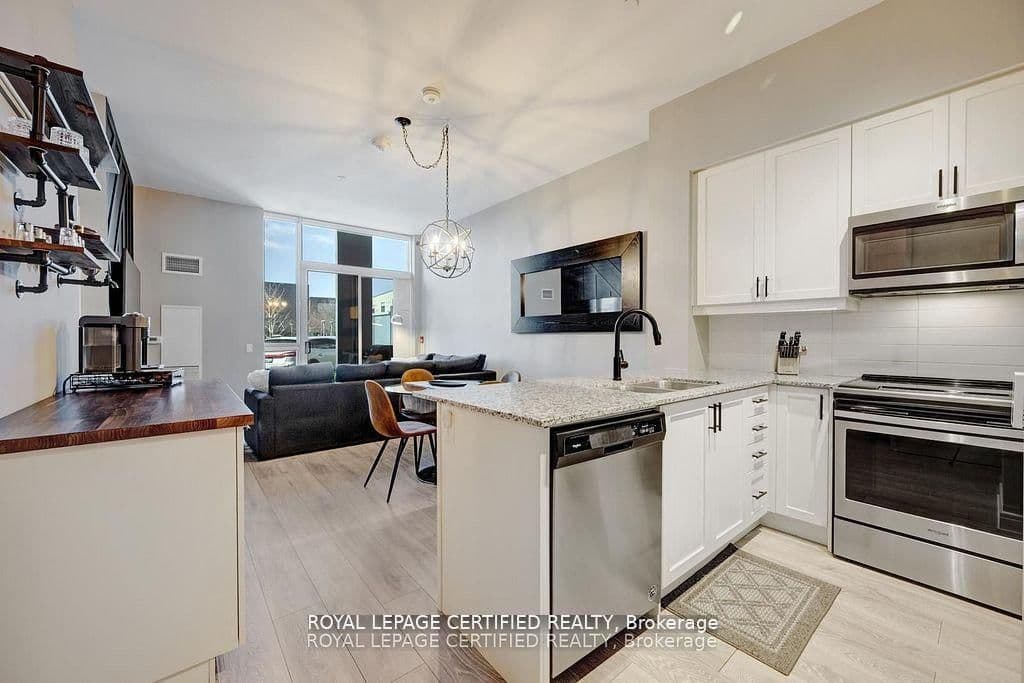 1050 Main Street E, Unit 114 thumbnail 8