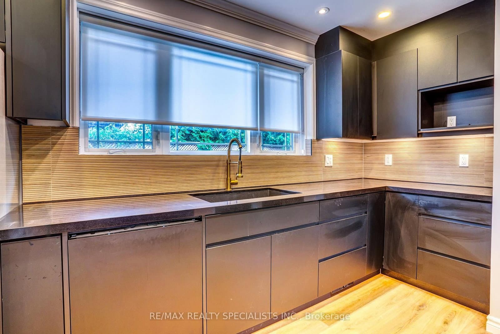 454 Mayzel Road, Unit MAIN thumbnail 12