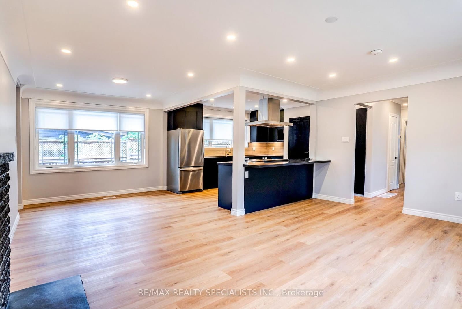 454 Mayzel Road, Unit MAIN thumbnail 5