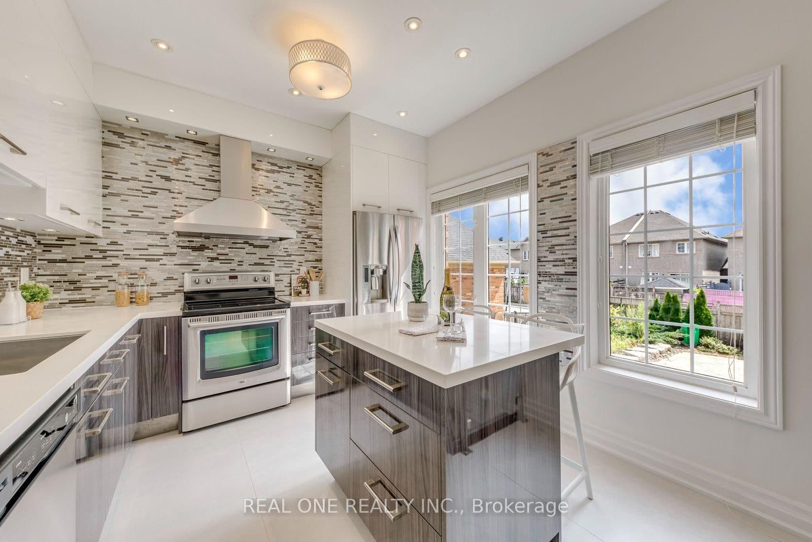 3486 Eglinton Avenue W thumbnail 16