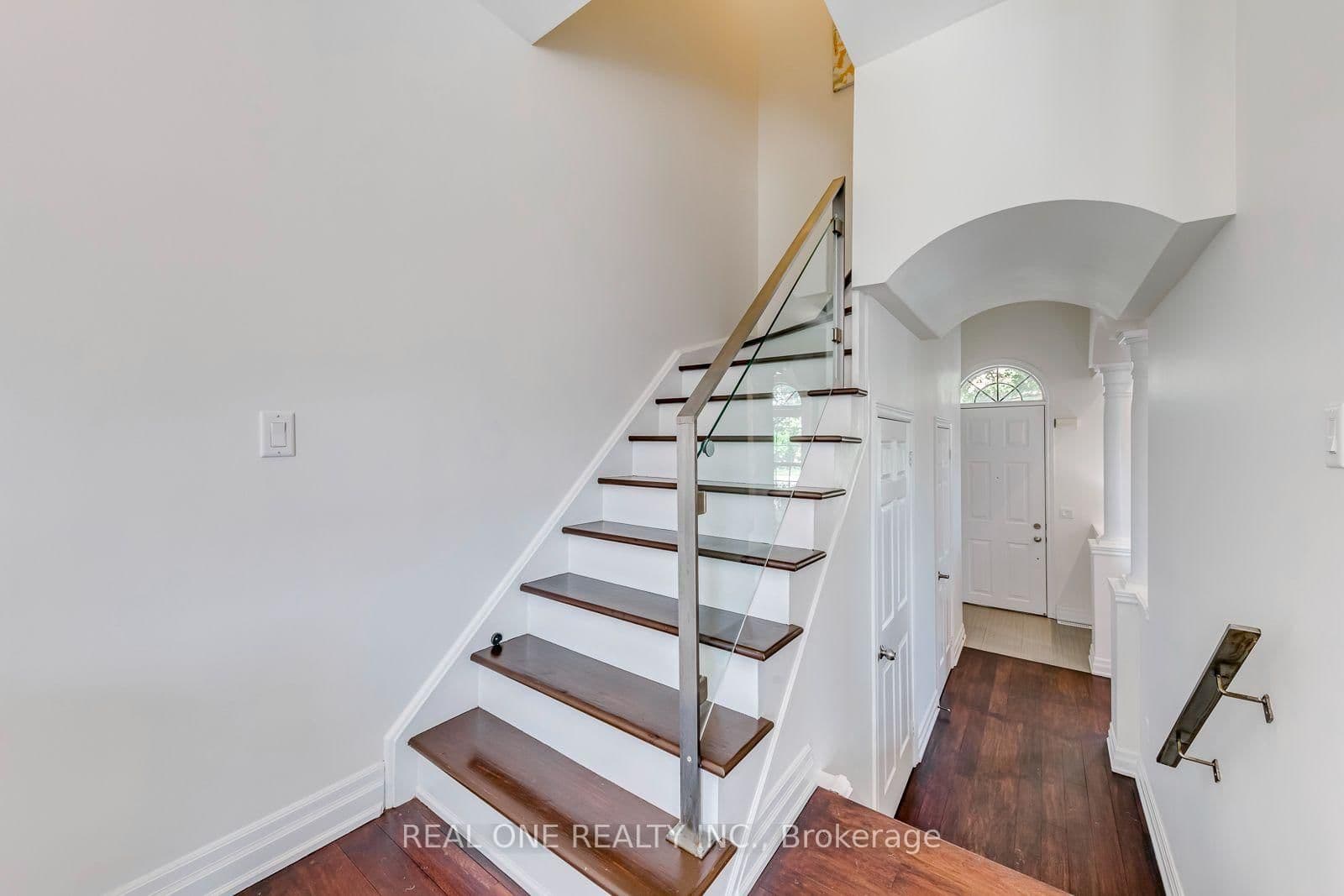 3486 Eglinton Avenue W thumbnail 26