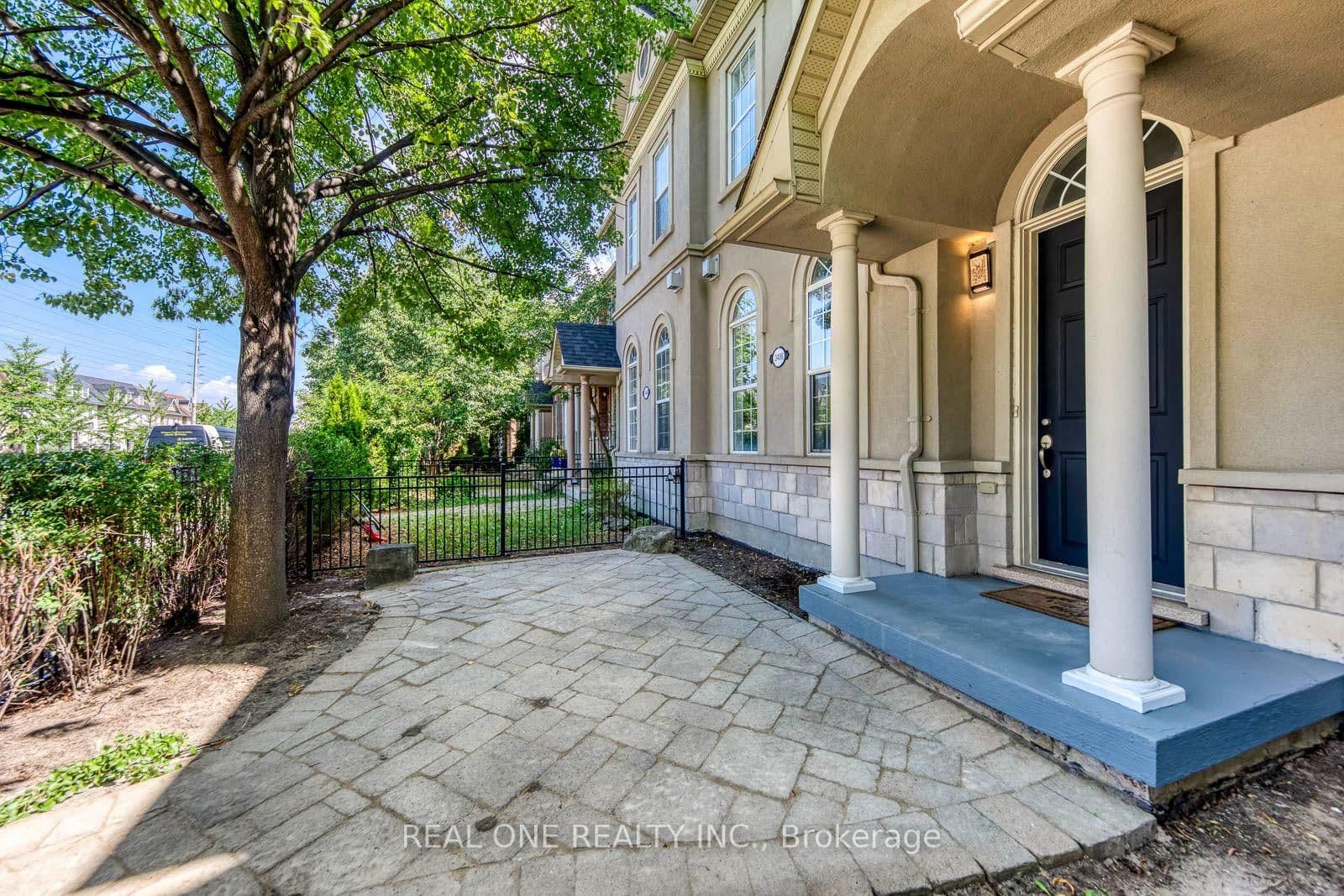 3486 Eglinton Avenue W thumbnail 3