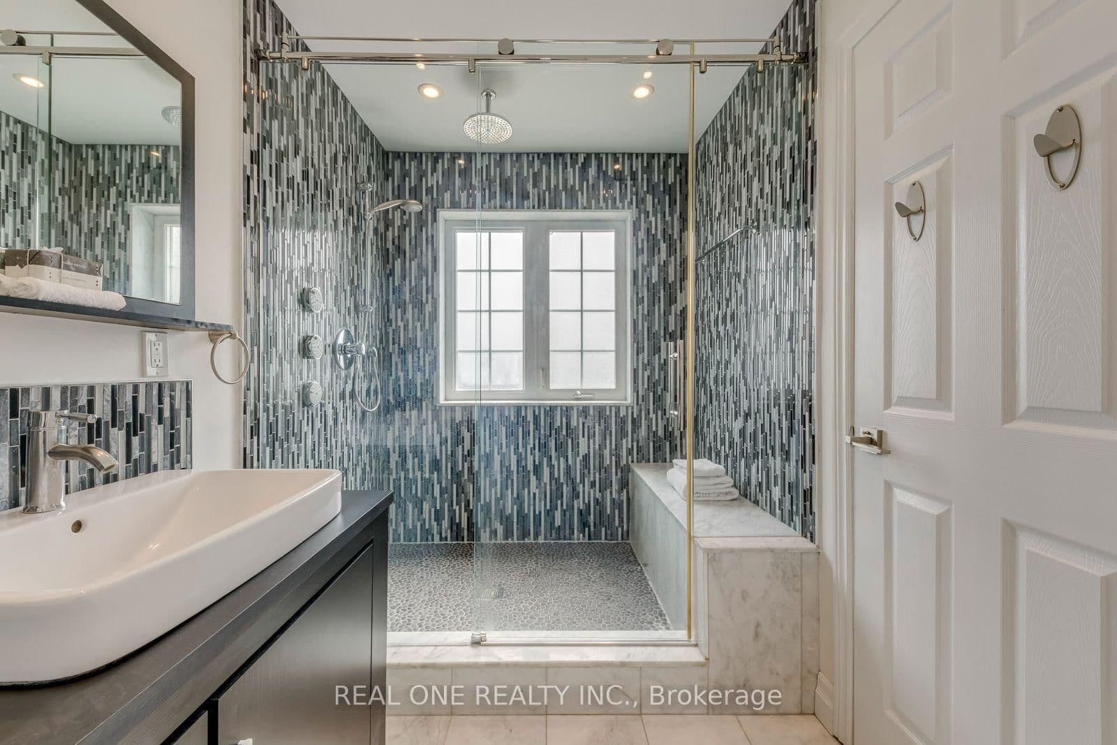 3486 Eglinton Avenue W thumbnail 34