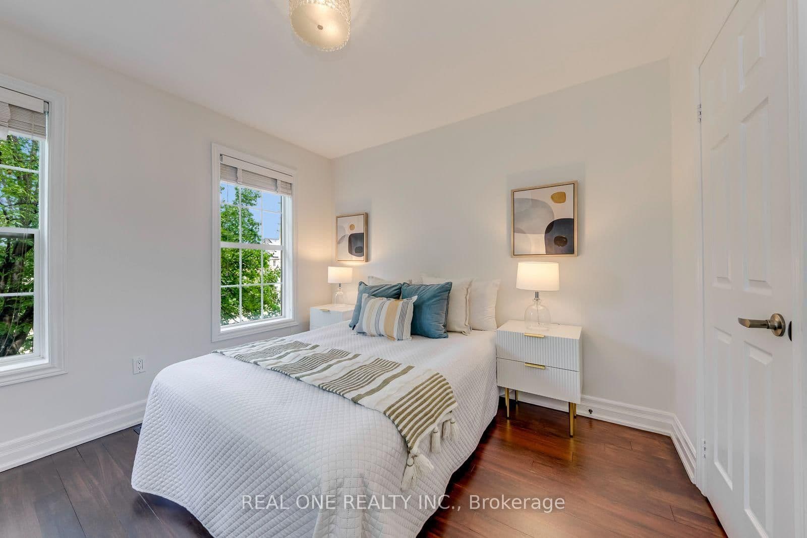 3486 Eglinton Avenue W thumbnail 37