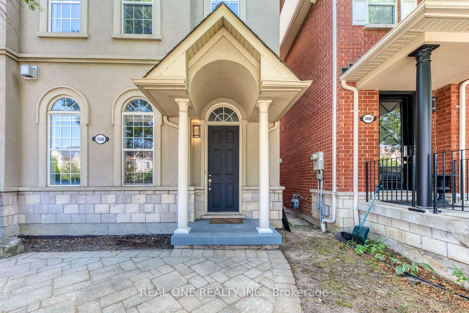 3486 Eglinton Avenue W thumbnail 4