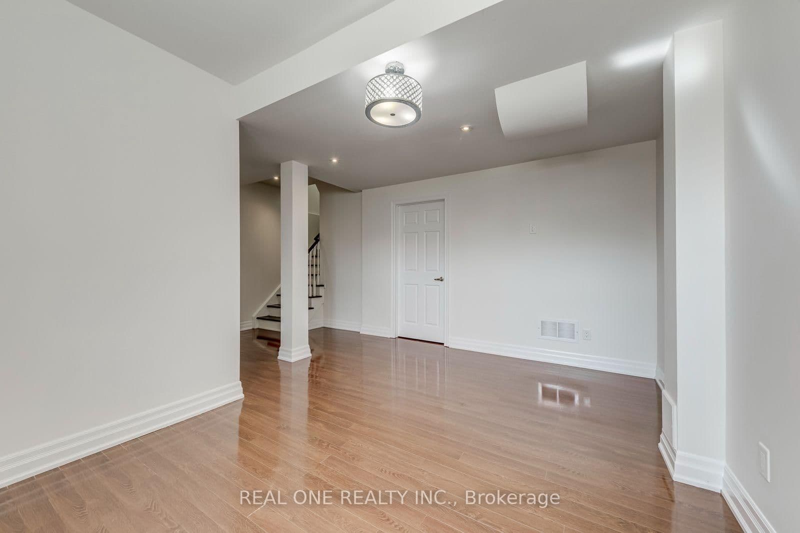 3486 Eglinton Avenue W thumbnail 46
