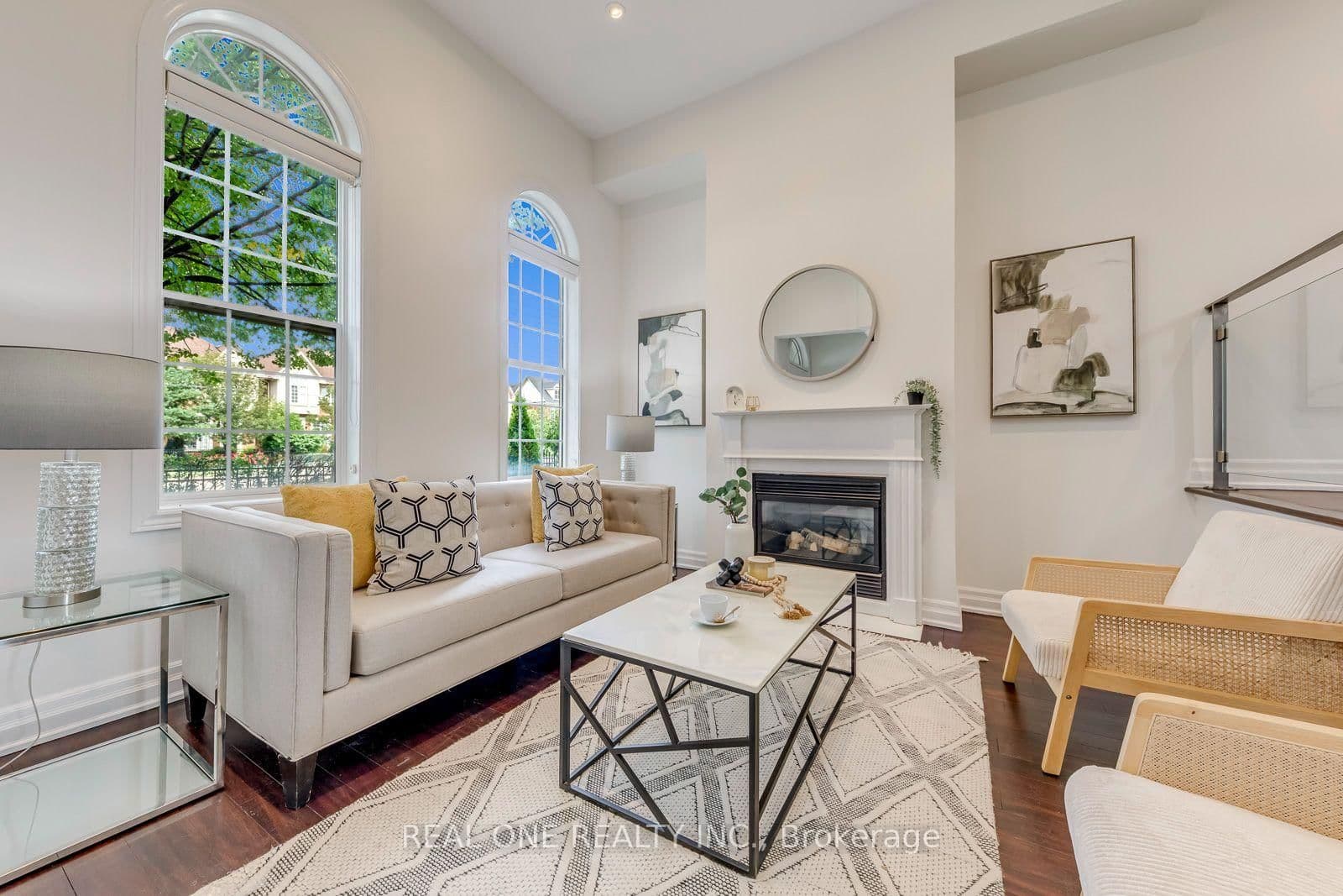 3486 Eglinton Avenue W thumbnail 7