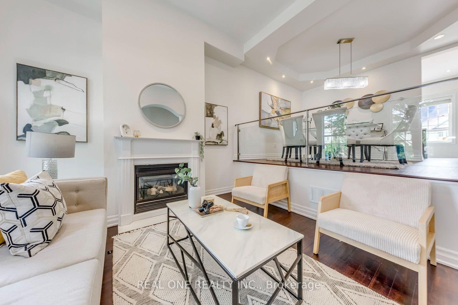 3486 Eglinton Avenue W thumbnail 8