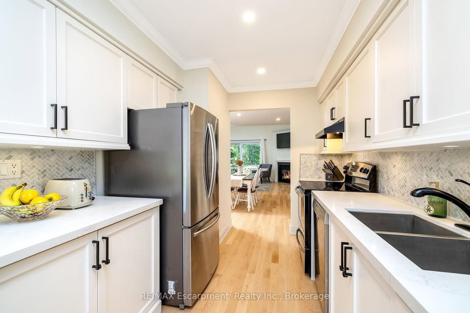 2110 Cleaver Avenue, Unit 218 thumbnail 13
