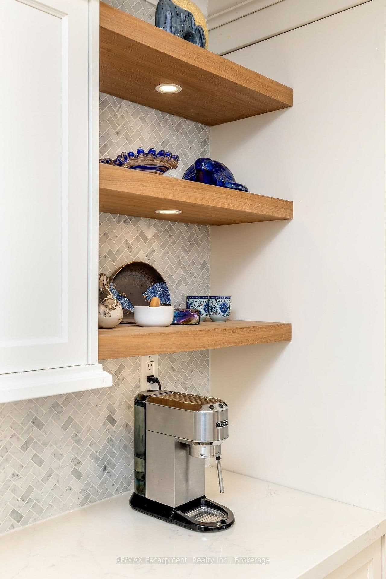 2110 Cleaver Avenue, Unit 218 thumbnail 16
