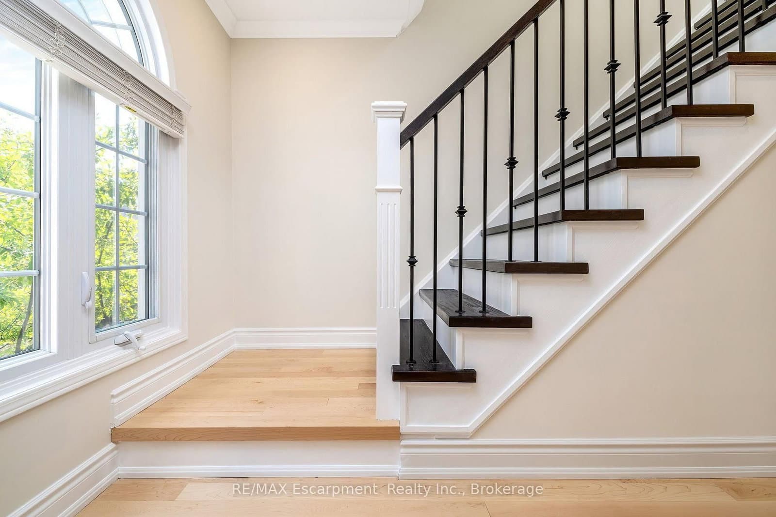 2110 Cleaver Avenue, Unit 218 thumbnail 20
