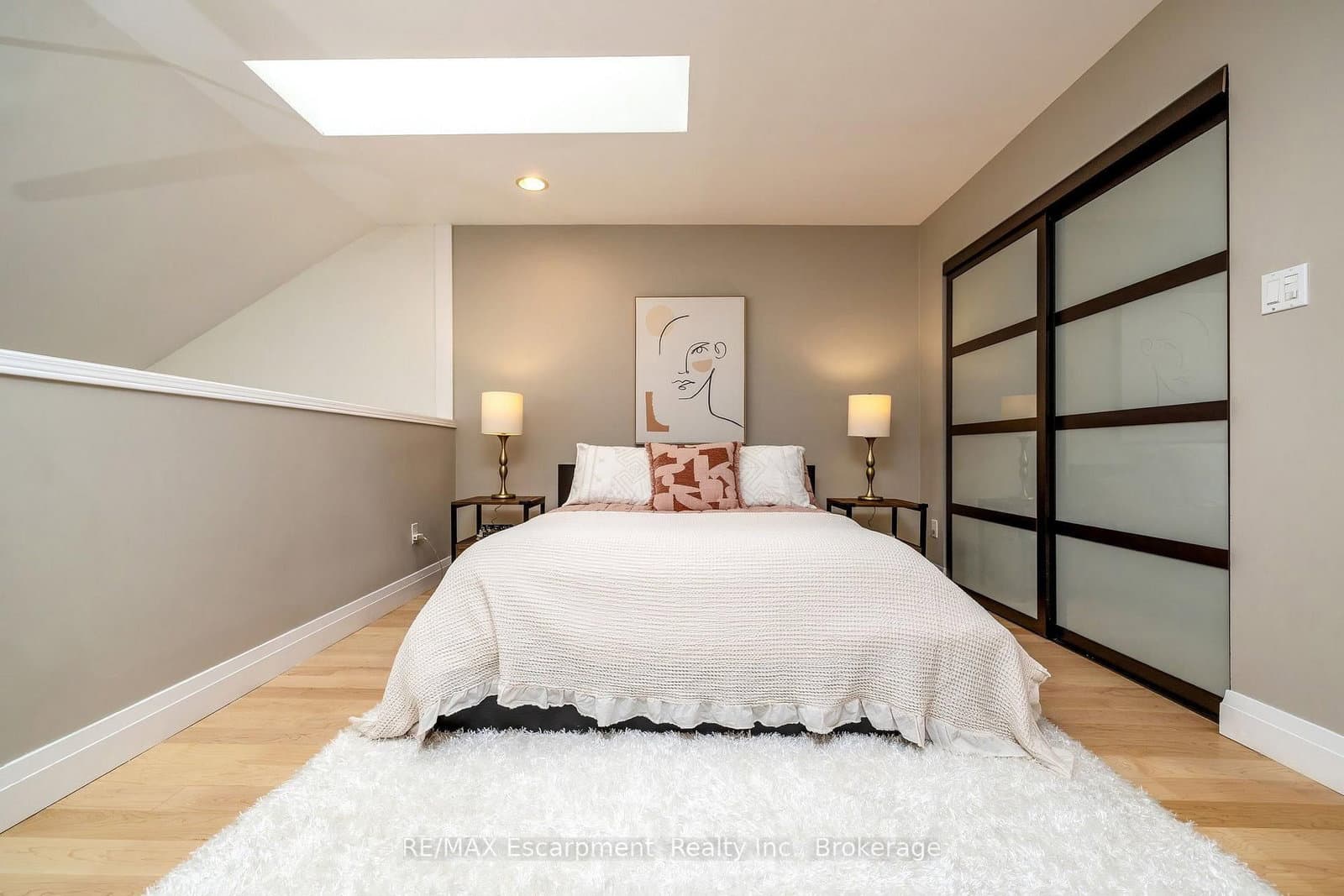 2110 Cleaver Avenue, Unit 218 thumbnail 23