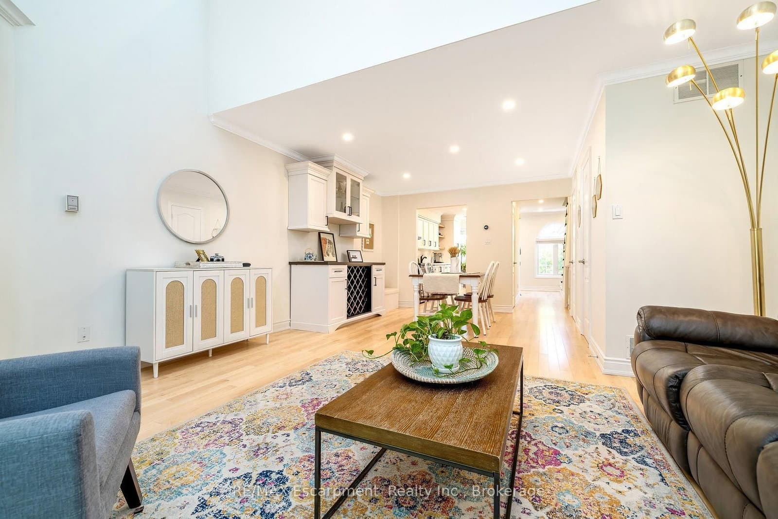 2110 Cleaver Avenue, Unit 218 thumbnail 6