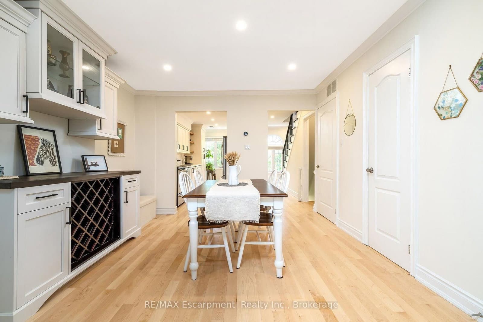 2110 Cleaver Avenue, Unit 218 thumbnail 9