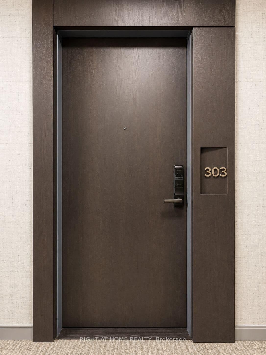 412 Silver Maple Road, Unit 303 thumbnail 3