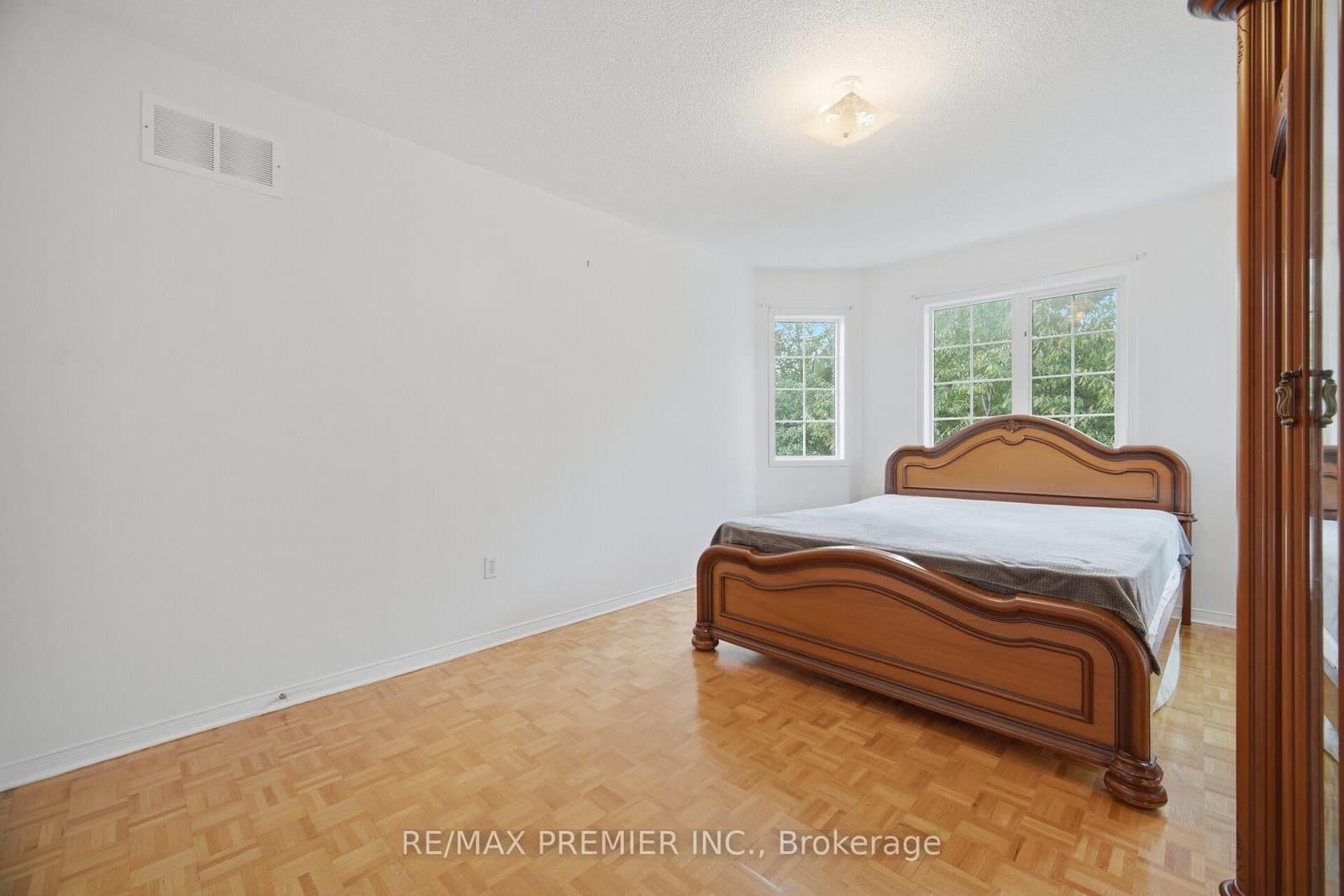 14 Crestridge Drive thumbnail 16