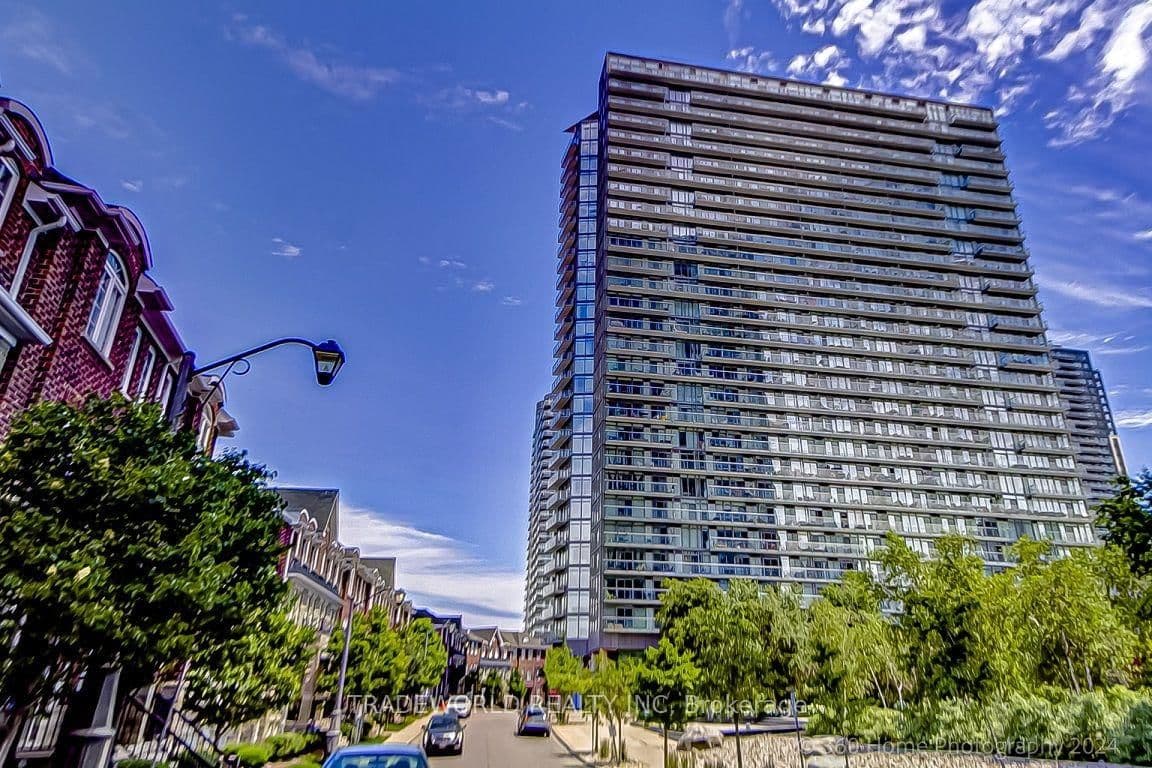 103 The Queensway, Unit 1107 thumbnail 3
