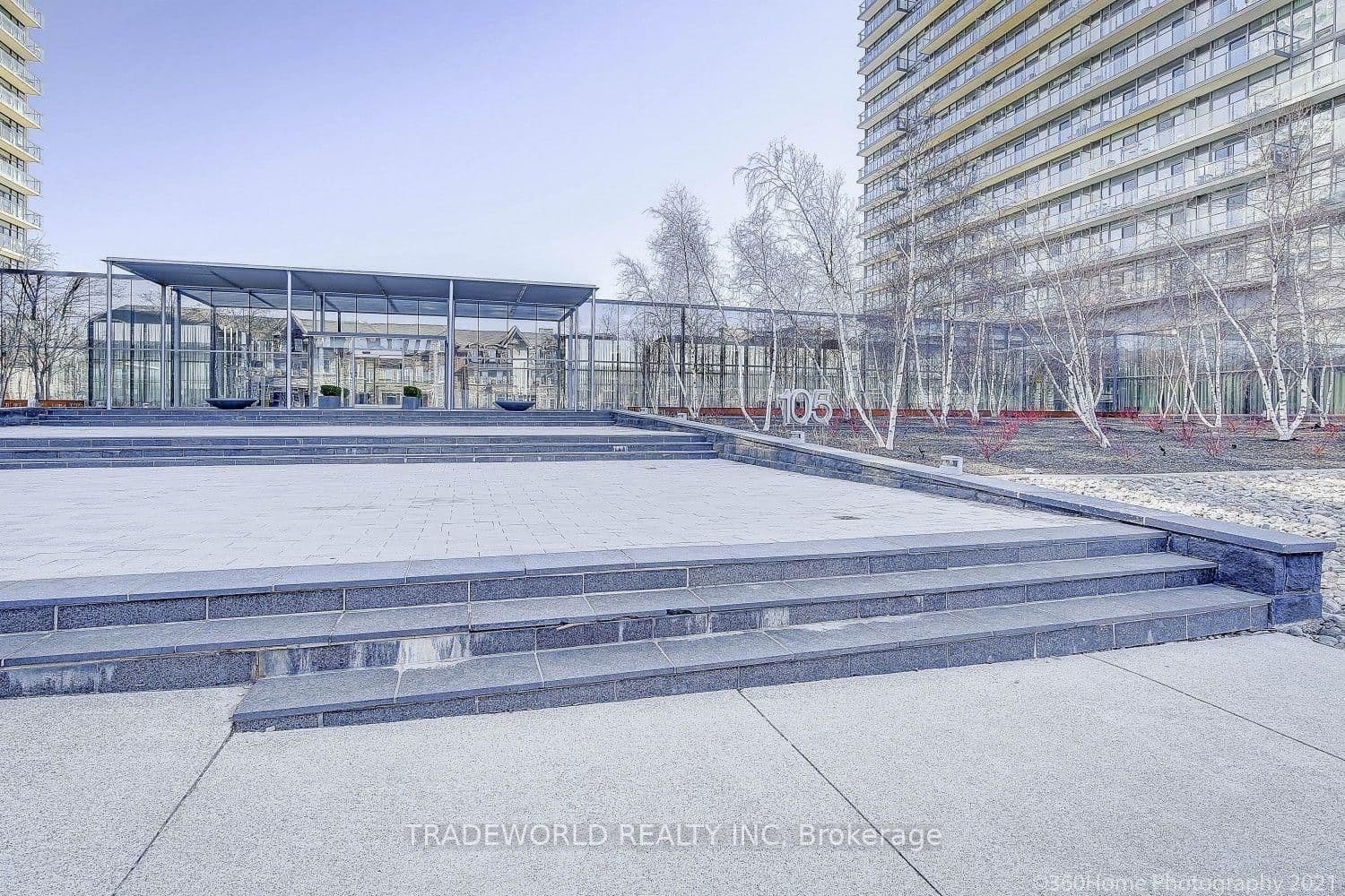 103 The Queensway, Unit 1107 thumbnail 4