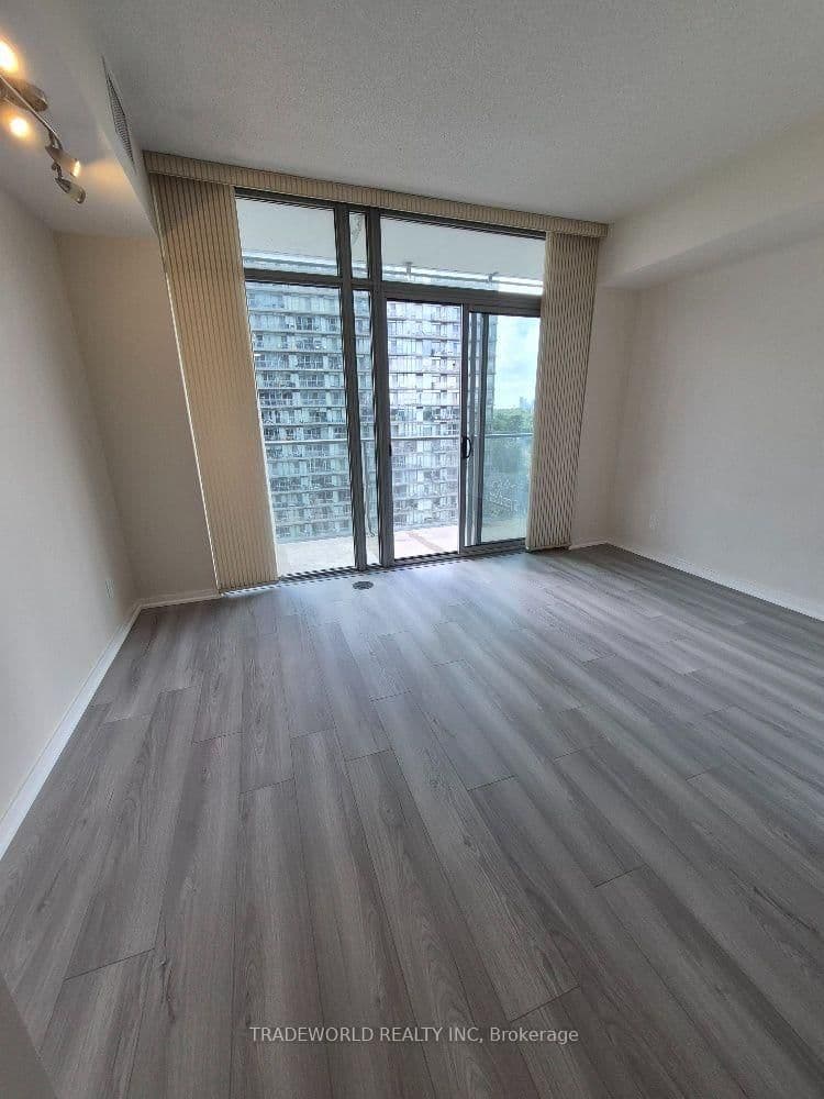 103 The Queensway, Unit 1107 thumbnail 7