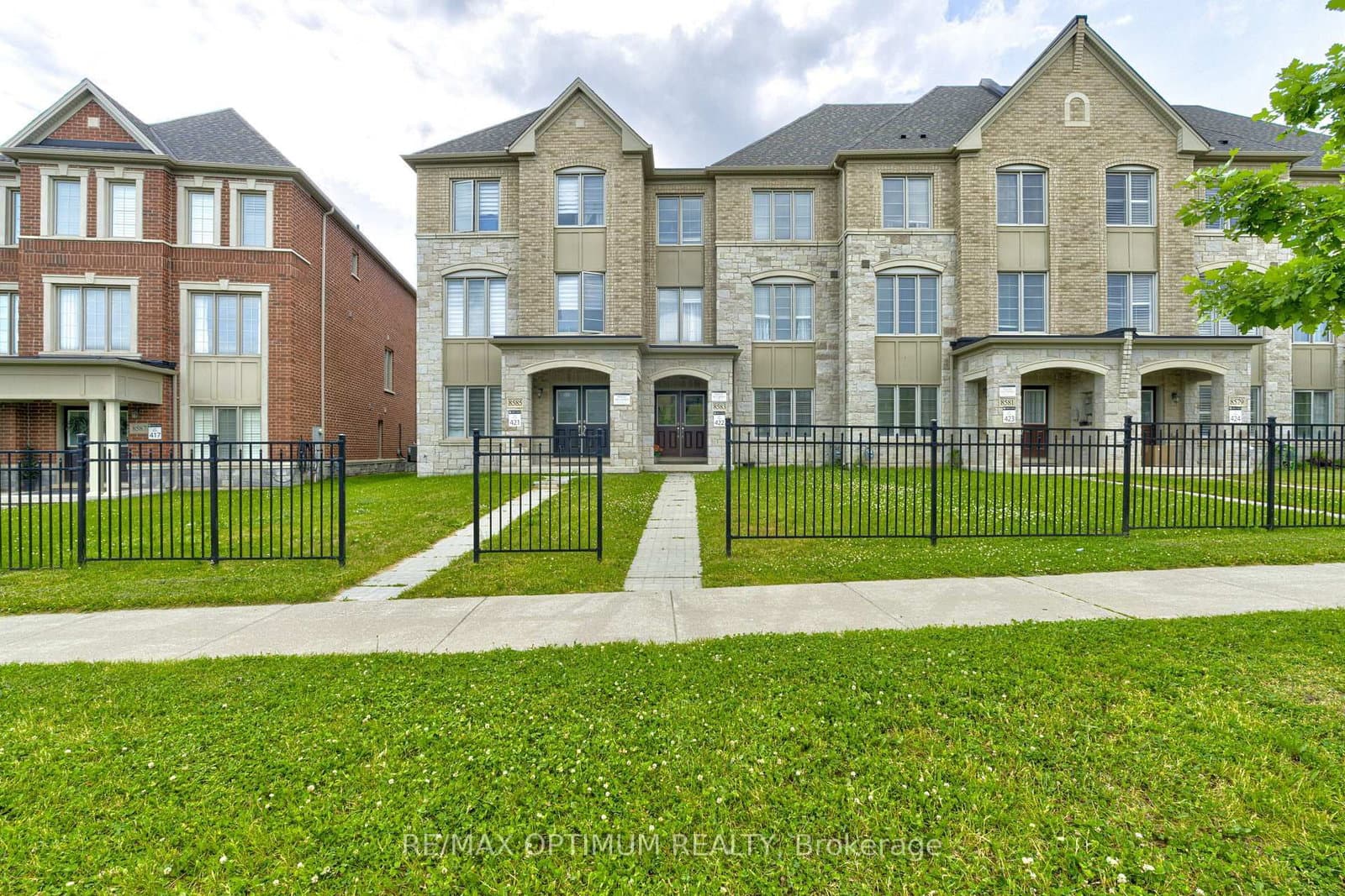 8583 Financial Drive thumbnail 2