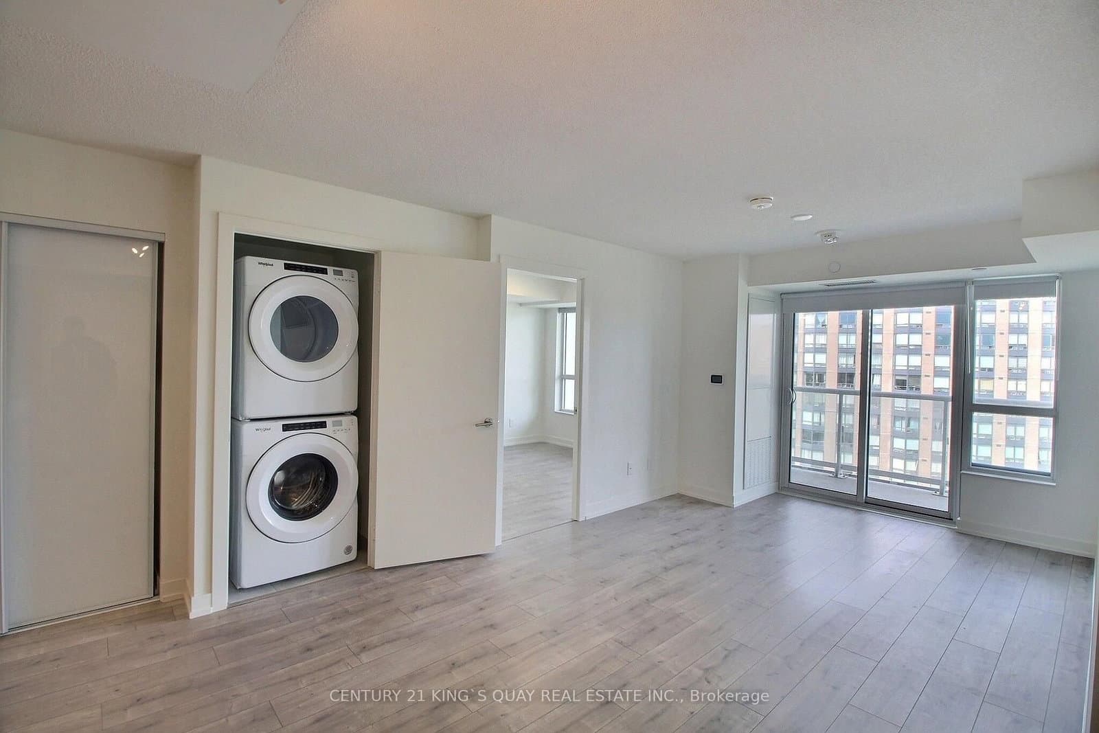 10 Wilby Crescent, Unit 907 thumbnail 8