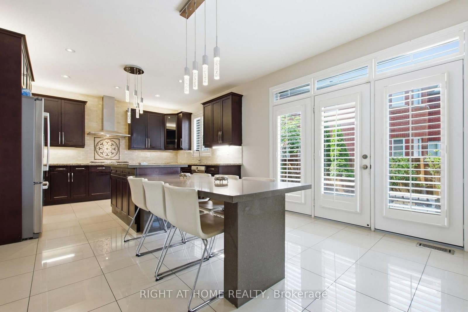 4713 Thomas Alton Boulevard thumbnail 8