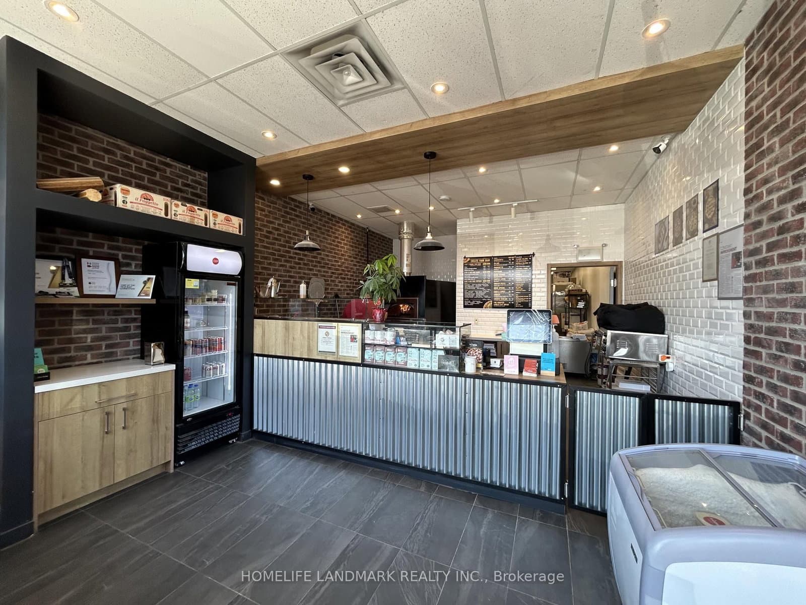 575 River Glen Boulevard, Unit 5 thumbnail 6