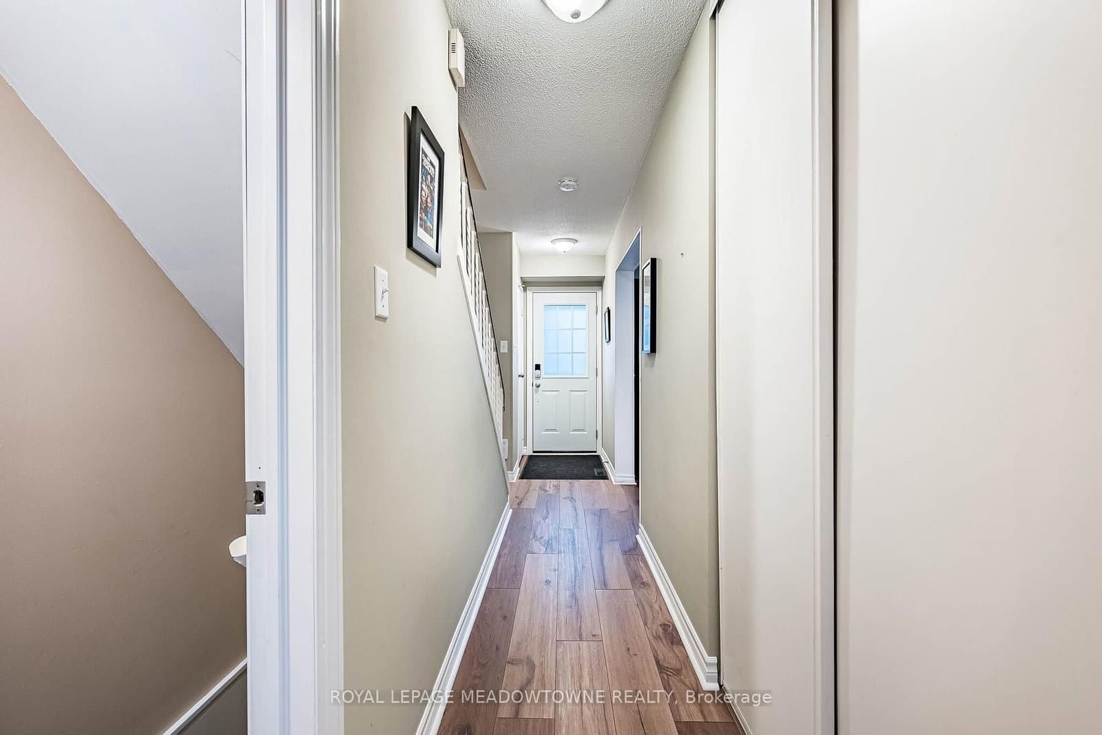 37 Salisbury Circle thumbnail 10