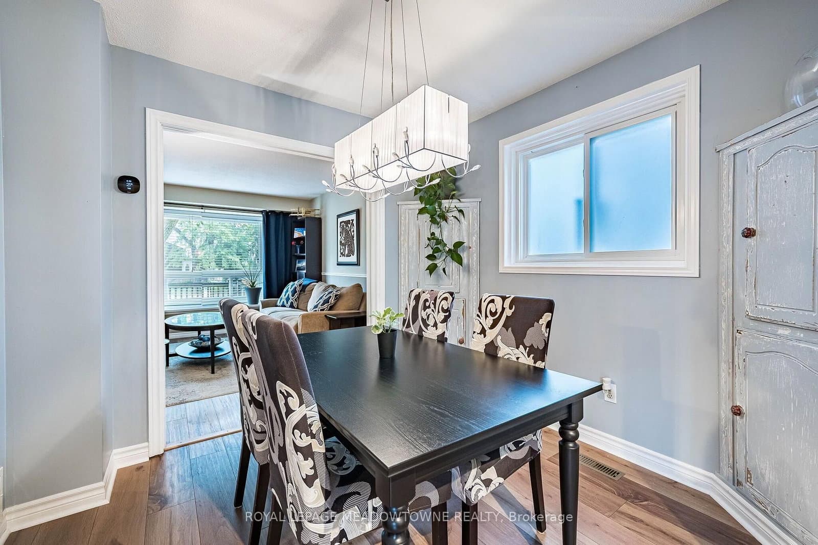 37 Salisbury Circle thumbnail 16