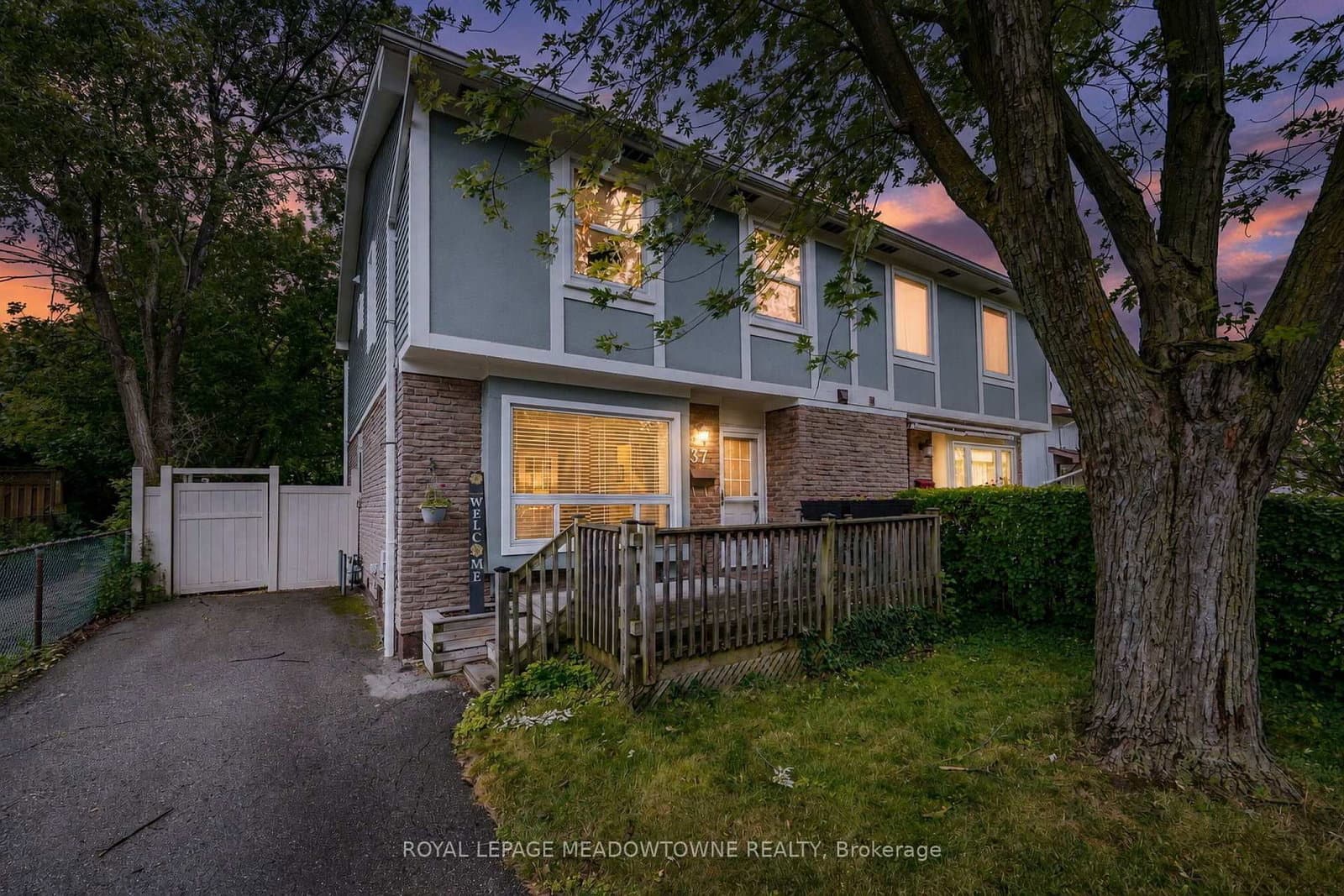 37 Salisbury Circle thumbnail 2