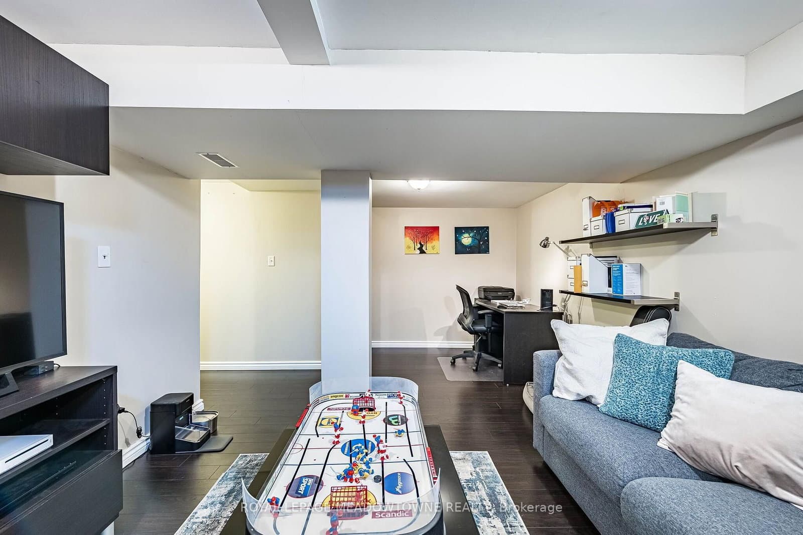 37 Salisbury Circle thumbnail 41