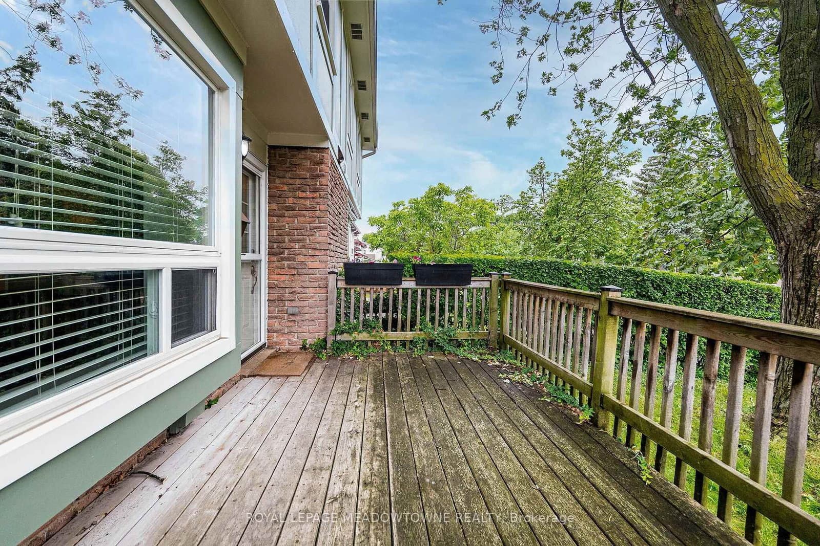 37 Salisbury Circle thumbnail 5