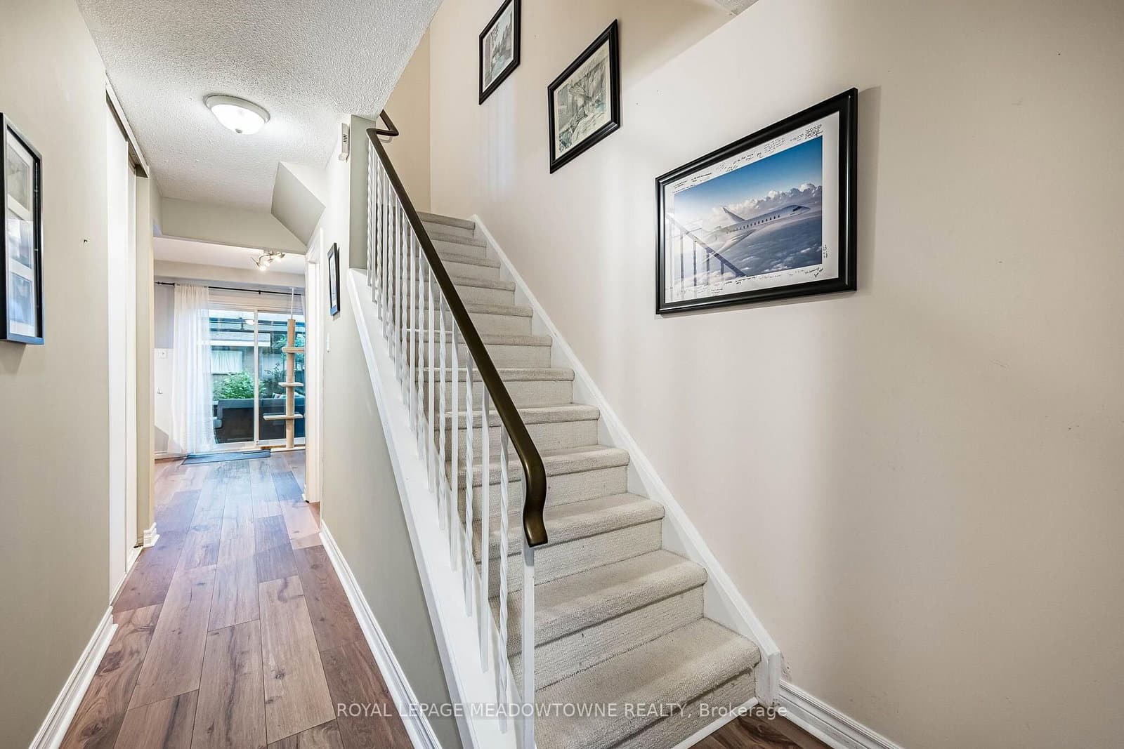 37 Salisbury Circle thumbnail 7