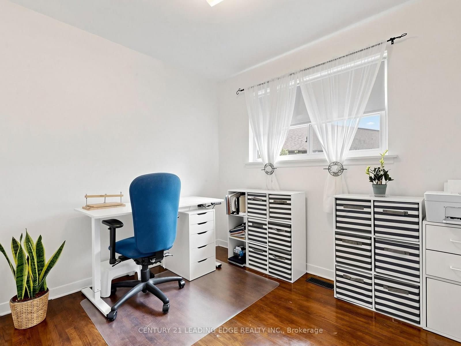 17 Tinton Crescent thumbnail 16