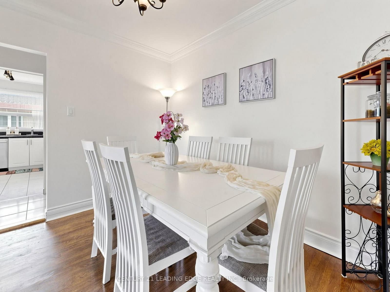 17 Tinton Crescent thumbnail 7