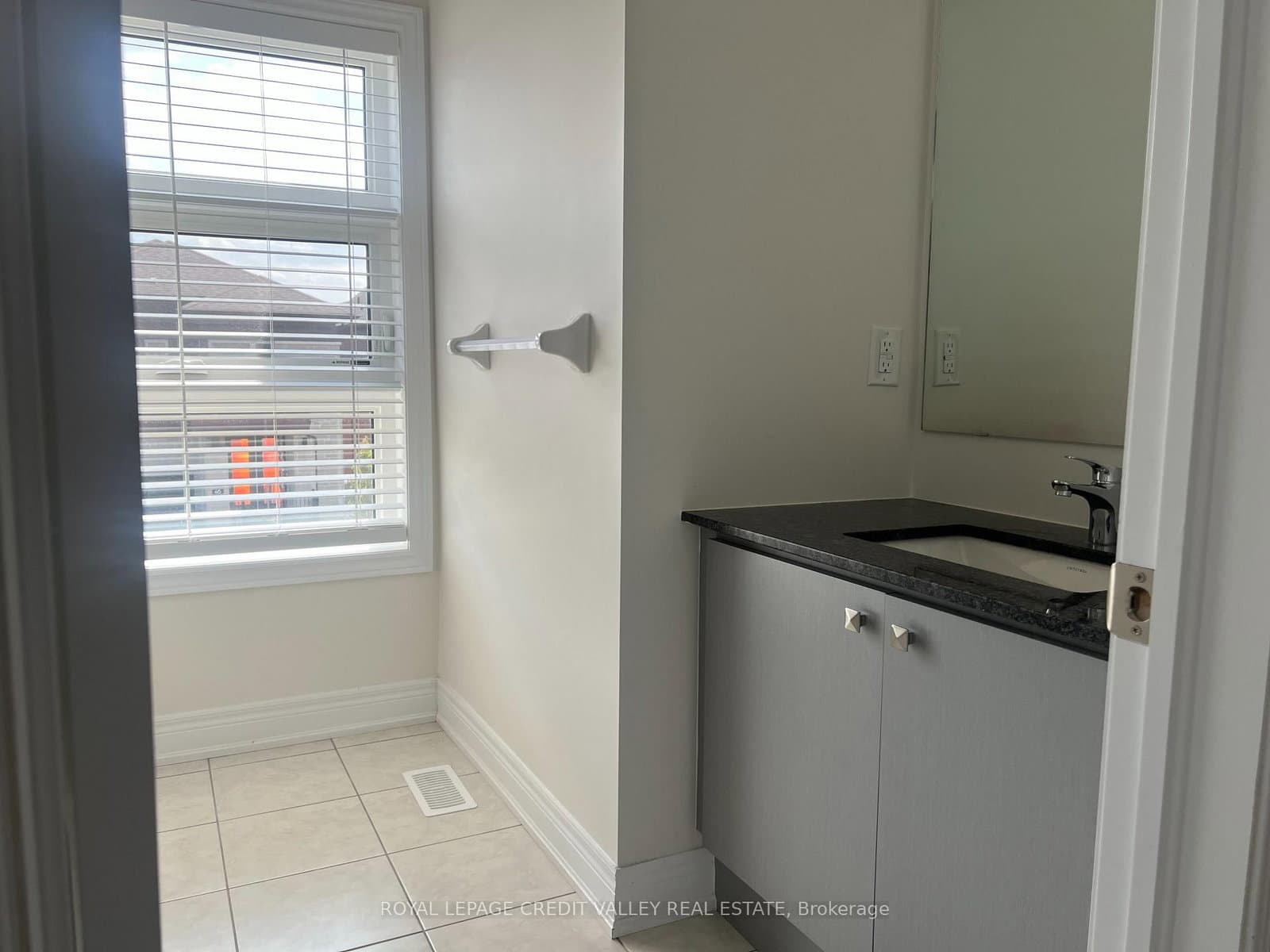 45 Kessler Drive thumbnail 25