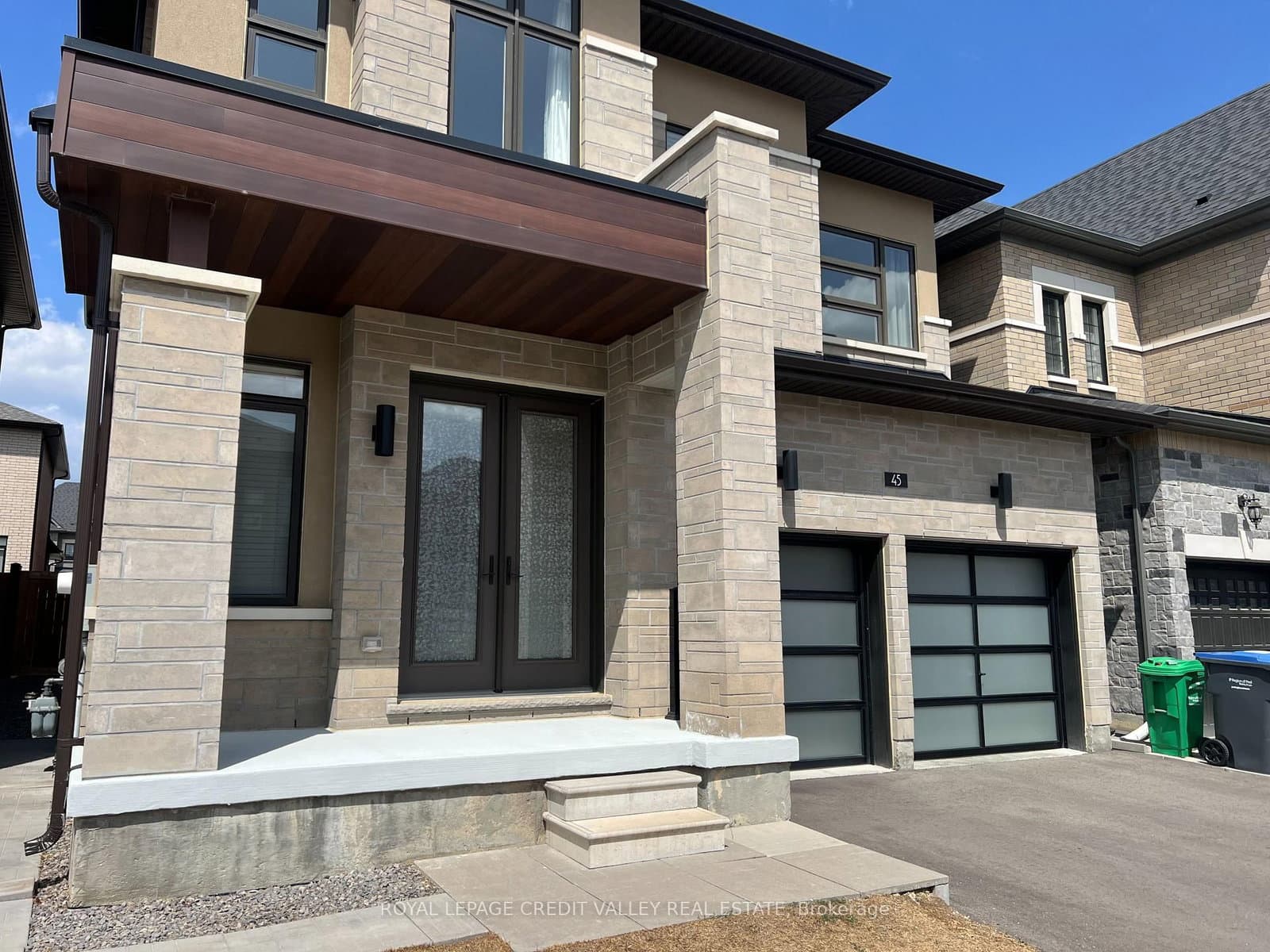 45 Kessler Drive thumbnail 3