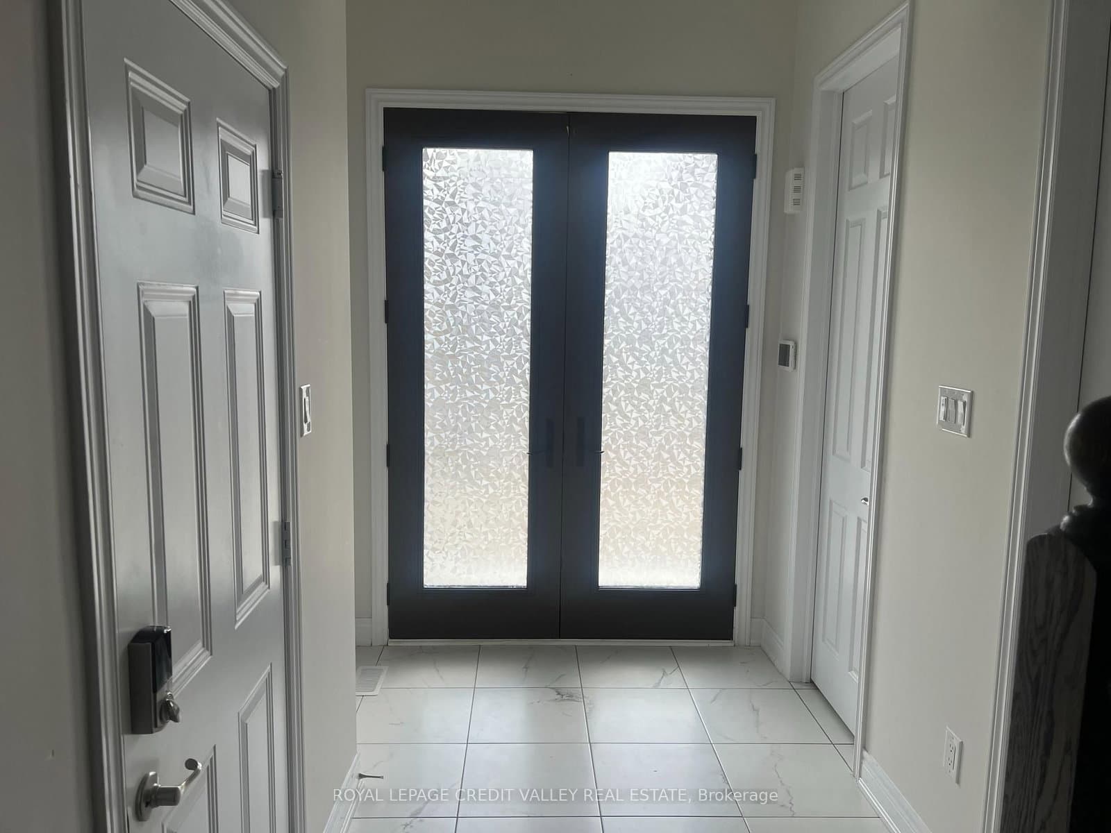 45 Kessler Drive thumbnail 4