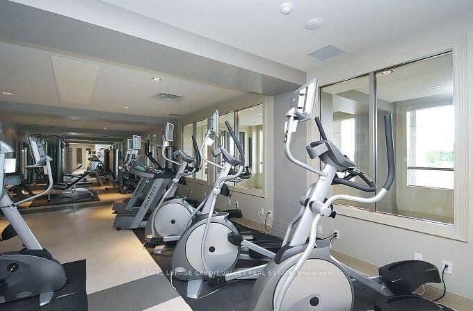 388 Prince Of Wales Drive, Unit 1706 thumbnail 37