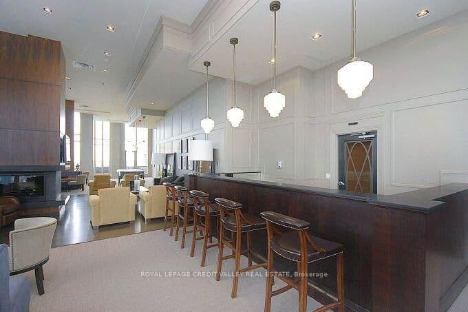 388 Prince Of Wales Drive, Unit 1706 thumbnail 41