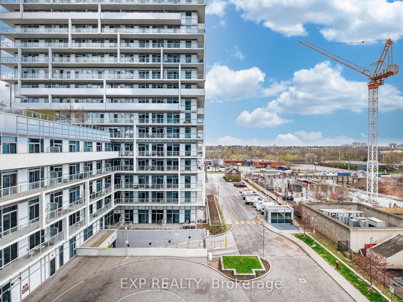 55 Speers Road, Unit 502 thumbnail 31