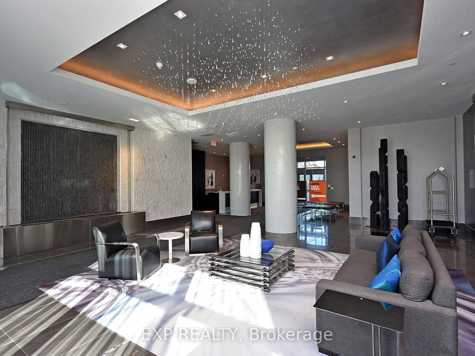 55 Speers Road, Unit 502 thumbnail 32