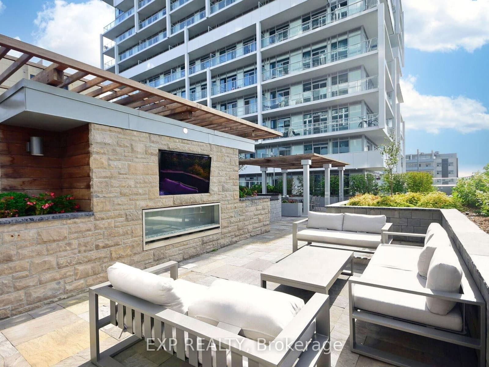 55 Speers Road, Unit 502 thumbnail 42