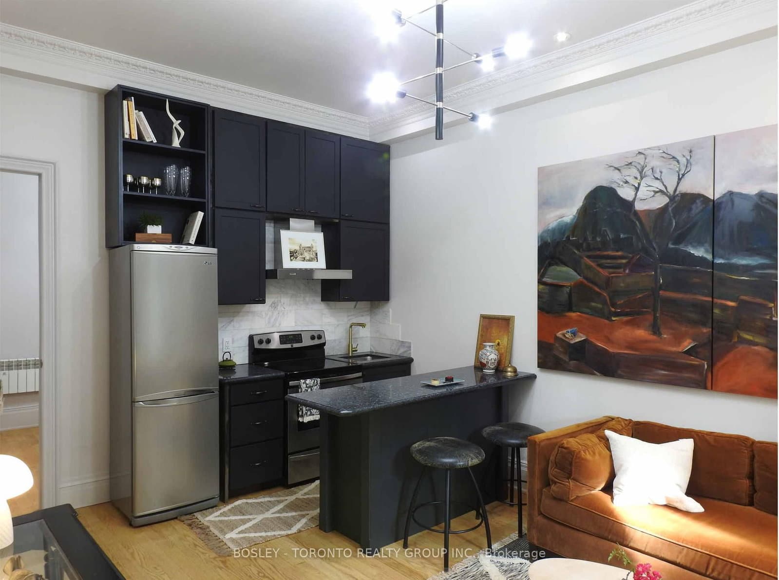 21 Lansdowne Avenue, Unit 1 thumbnail 3