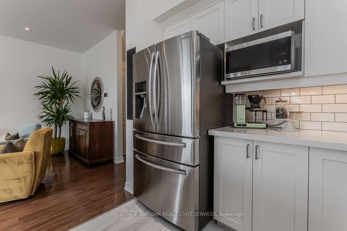 5316 Applegarth Drive thumbnail 12