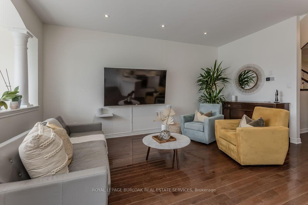 5316 Applegarth Drive thumbnail 13